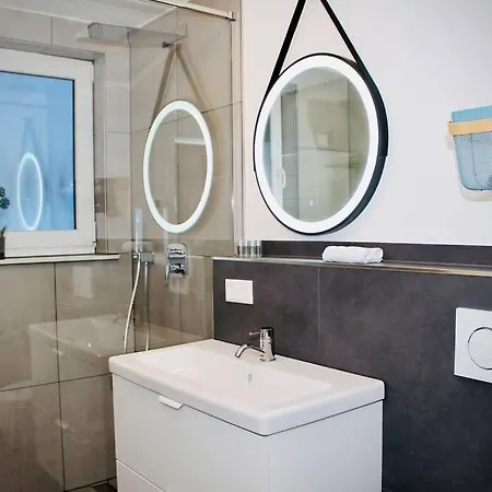 Apartment Frevor Design L 2 *